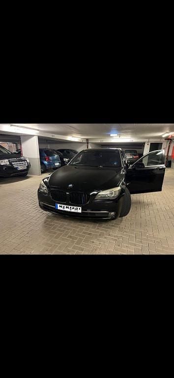 Gebraucht BMW 750L 409 PS (300 kW) 2009 Schwarz Limousine