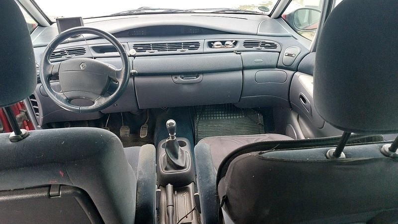 Gebraucht Renault Espace 140 PS (102 kW) 2002 Rot Van / Kleinbus