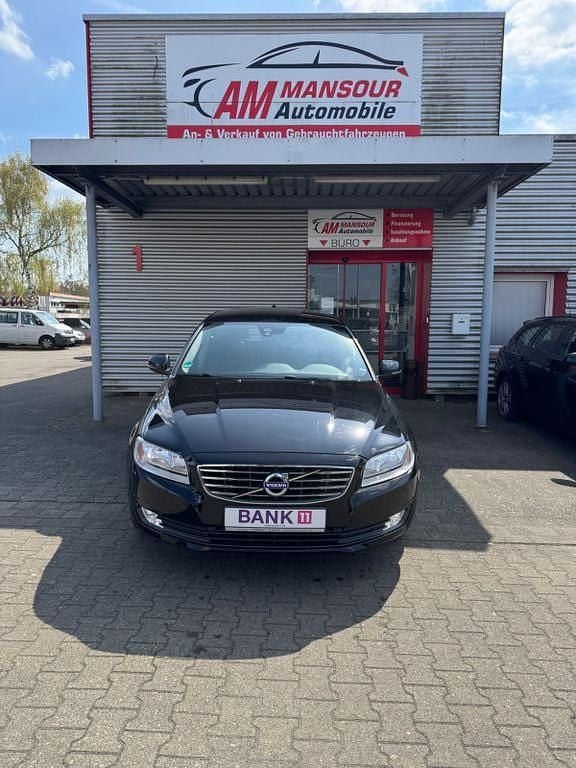 Gebraucht Volvo V70 120 PS (88 kW) 2016 Schwarz Kombi