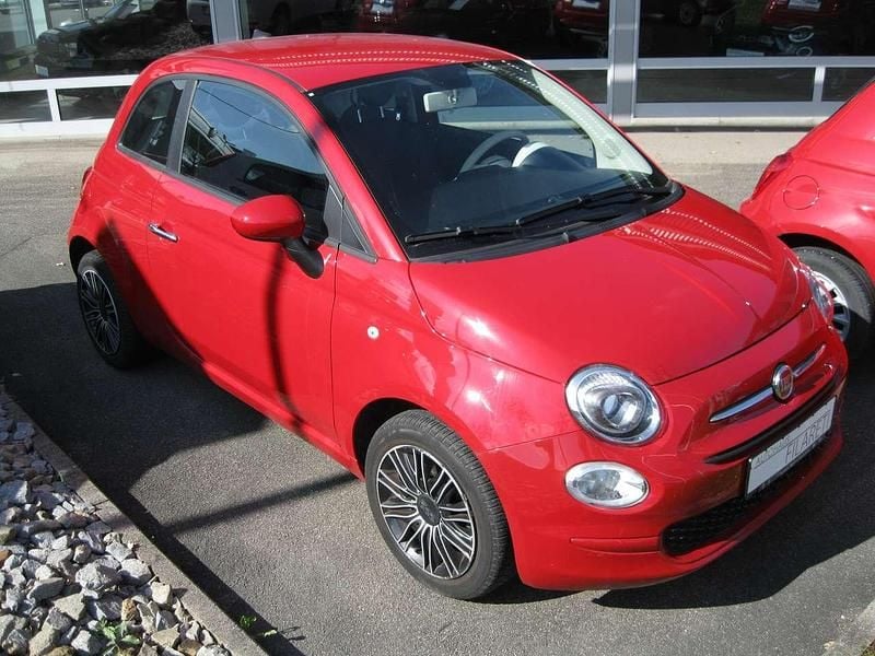 Gebraucht Fiat 500 Basis 69 PS (50 kW) 2023 Passione rot Kleinwagen