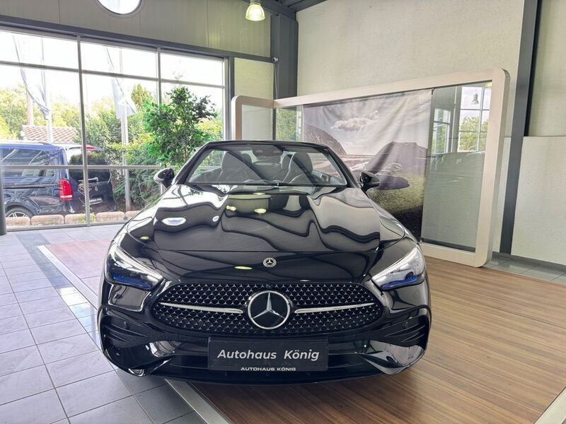 Gebraucht Mercedes CLE300 AMG Line Premium 258 PS (189 kW) 2024 Schwarz Cabrio