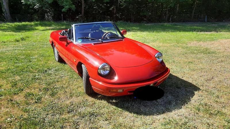 Gebraucht Alfa Romeo Spider 120 PS (88 kW) 1993 Rot Cabrio