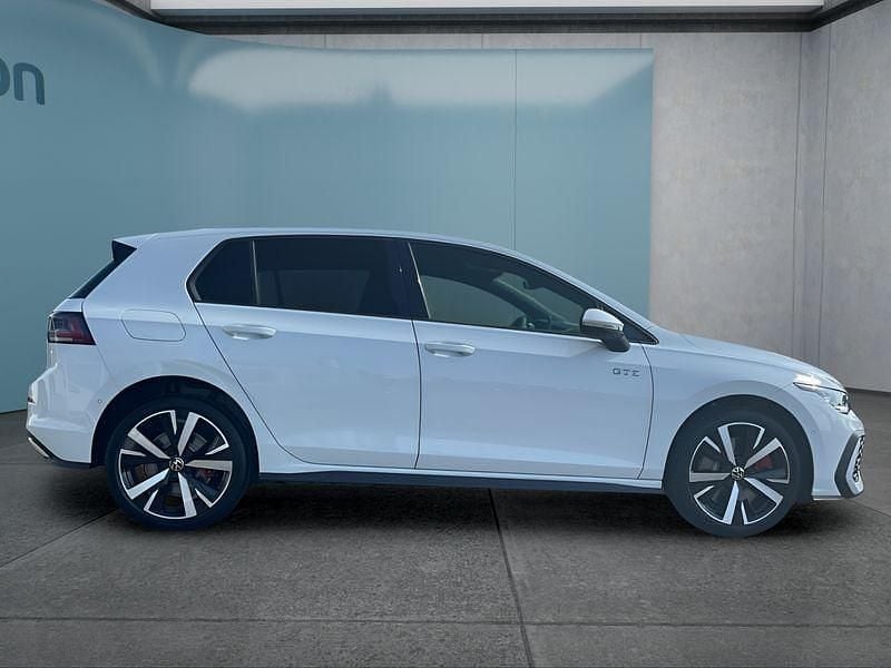 Gebraucht VW Golf VIII GTE 272 PS (200 kW) 2025 Weiß Kleinwagen