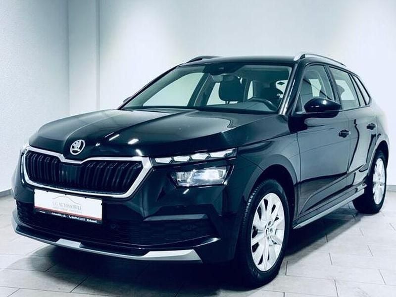 Schwarz Gebraucht 2021 Skoda Kamiq Style SUV | 13.880 € (Guter Preis) - Bild 1/4