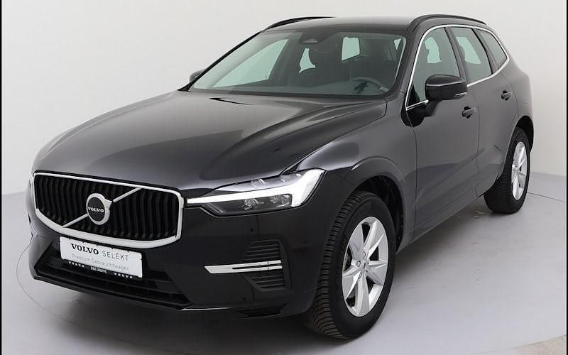 Gebraucht Volvo XC60 Core 197 PS (144 kW) 2023 Schwarz SUV