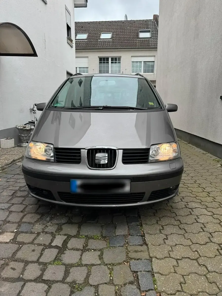 Gebraucht Seat Alhambra 140 PS (102 kW) 2006 Braun Van / Kleinbus