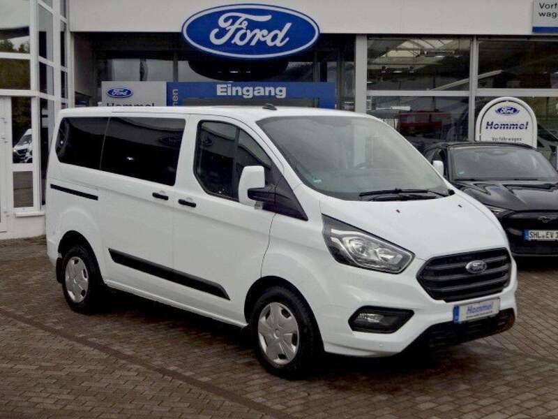 Frostweiß Gebraucht 2023 Ford Transit Custom Kombi | 39.508 € (Etwas zu teuer) - Bild 1/4