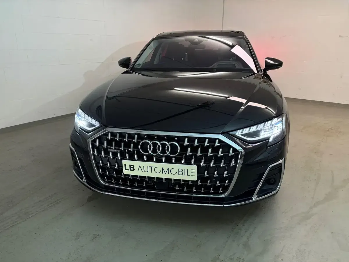 Gebraucht Audi A8 Ambiente 462 PS (339 kW) 2022 Schwarz Limousine