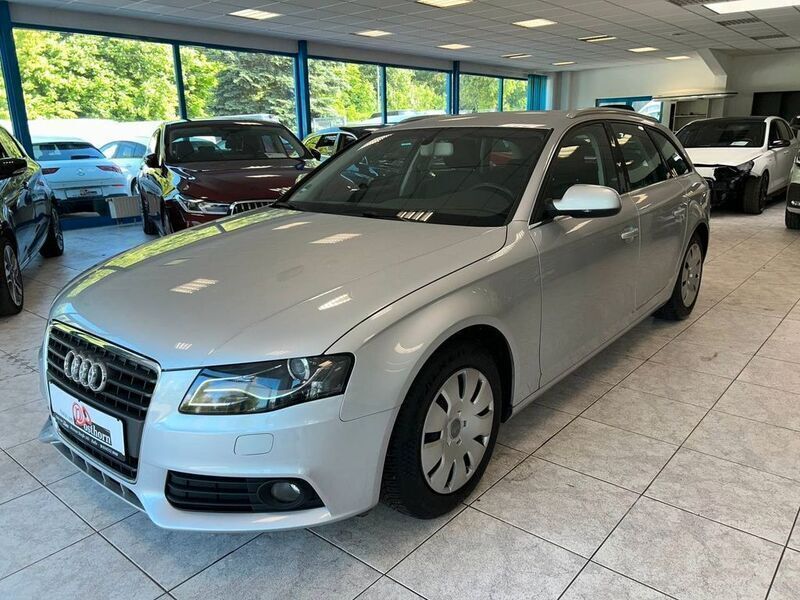Silber Gebraucht 2011 Audi A4 Ambition Kombi | 5.990 € (Superpreis) - Bild 1/4