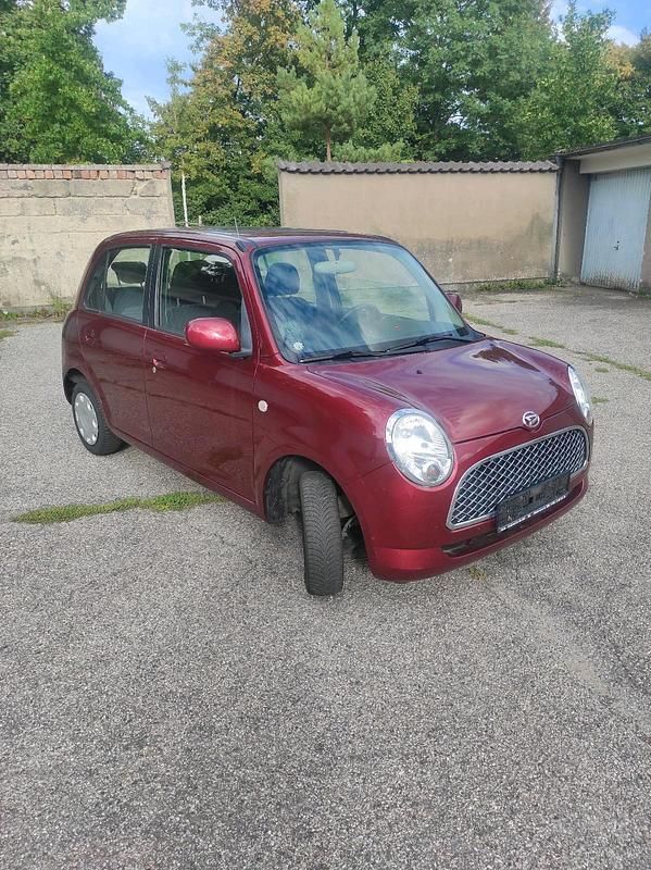 Rot Gebraucht 2007 Daihatsu Trevis Kleinwagen | 1.750 € (Fairer Preis) - Bild 1/4
