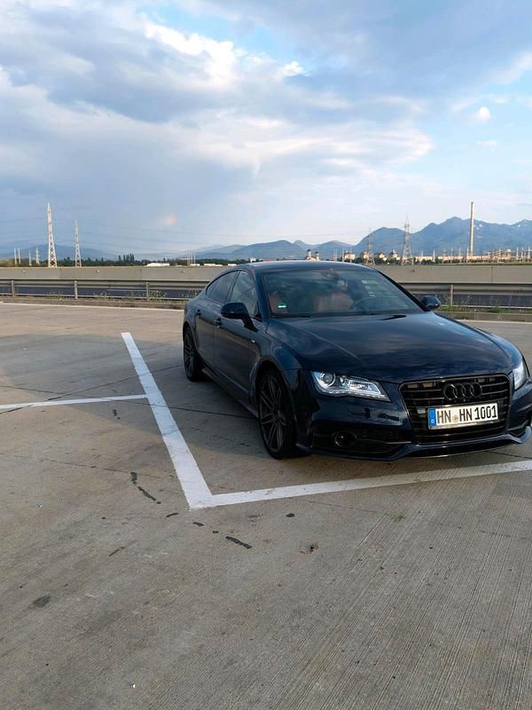 Blau Gebraucht 2013 Audi A7 S-Line Kleinwagen | 20.500 € (Fairer Preis) - Bild 1/4