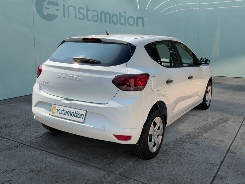 Gebraucht Dacia Sandero 91 PS (66 kW) 2023 Weiß Kleinwagen