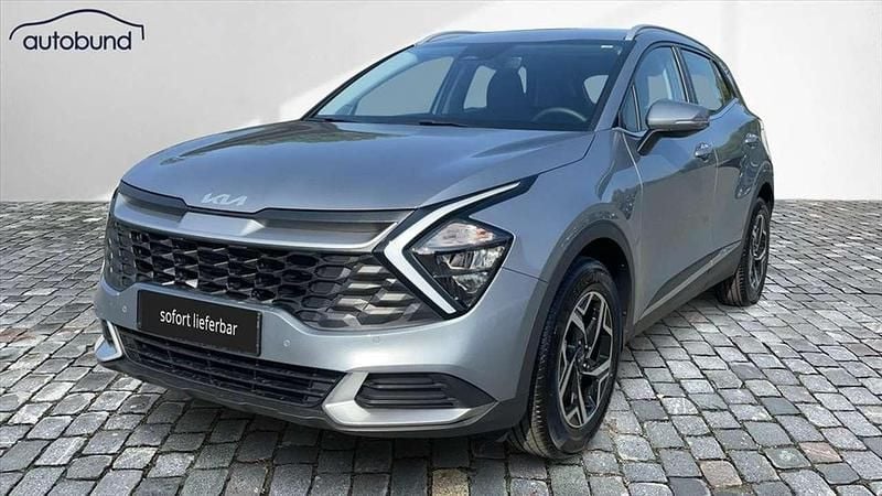 Silber / lunarsilber Neu 2025 Kia Sportage Urban SUV | 28.970 € (Superpreis) - Bild 1/4