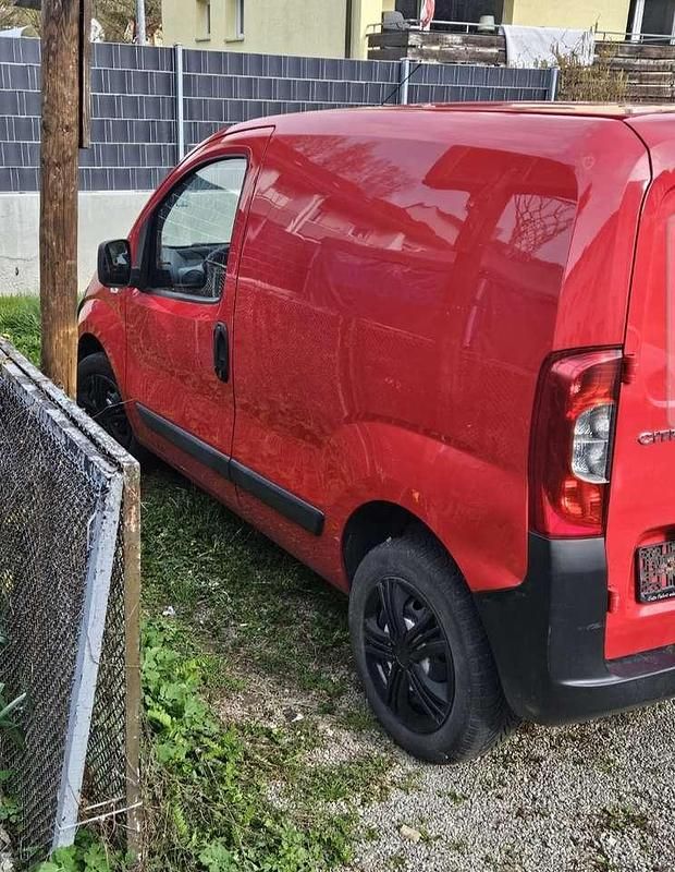 Gebraucht Citroën Nemo 73 PS (53 kW) 2010 Rot Van / Kleinbus