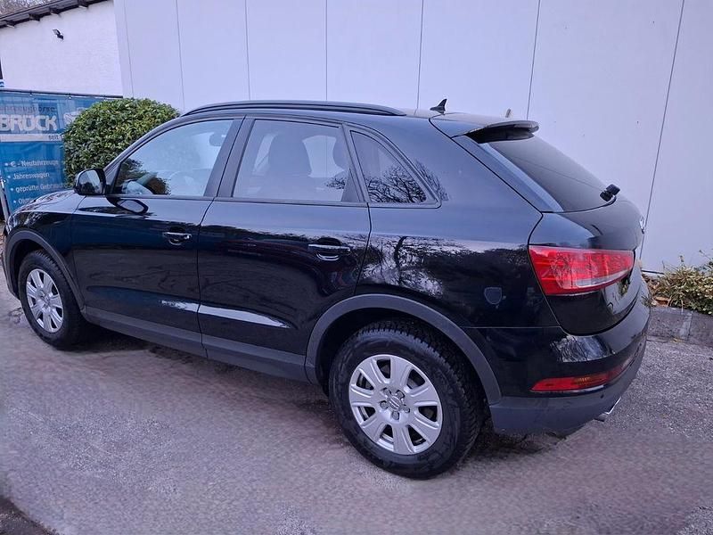 Gebraucht Audi Q3 150 PS (110 kW) 2017 Brillantschwarz SUV