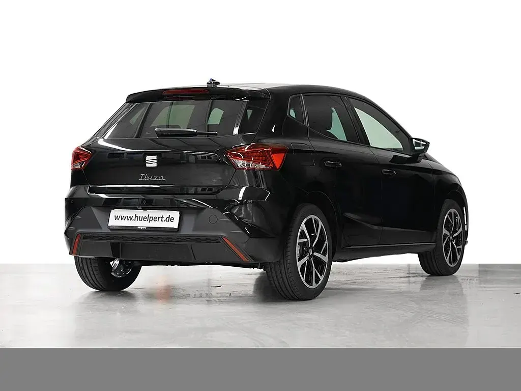 Neu Seat Ibiza Style 116 PS (85 kW) 2026 Midnight schwarz metallic Kleinwagen