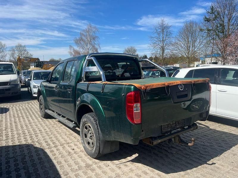 Gebraucht Nissan Navara 174 PS (127 kW) 2006 Grün Pickup