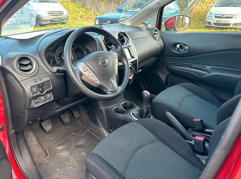 Gebraucht Nissan Note 80 PS (58 kW) 2013 Rot Kleinwagen