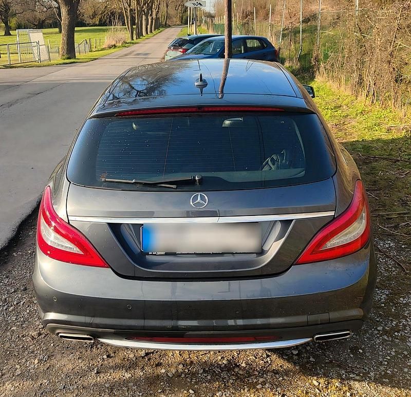 Gebraucht Mercedes CLS350 265 PS (194 kW) 2013 Braun Limousine