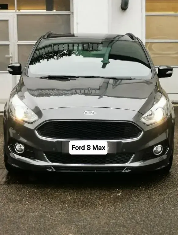 Gebraucht Ford S-MAX ST-Line 190 PS (139 kW) 2018 Grau Van / Kleinbus