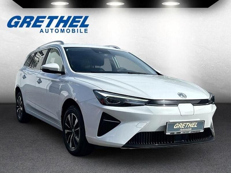 Weiss Gebraucht 2023 MG MG5 EV Comfort Kombi | 18.450 € (Superpreis) - Bild 1/4