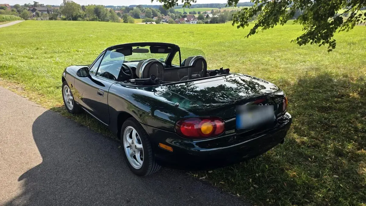 Gebraucht Mazda MX5 120 PS (88 kW) 2000 Grün Cabrio