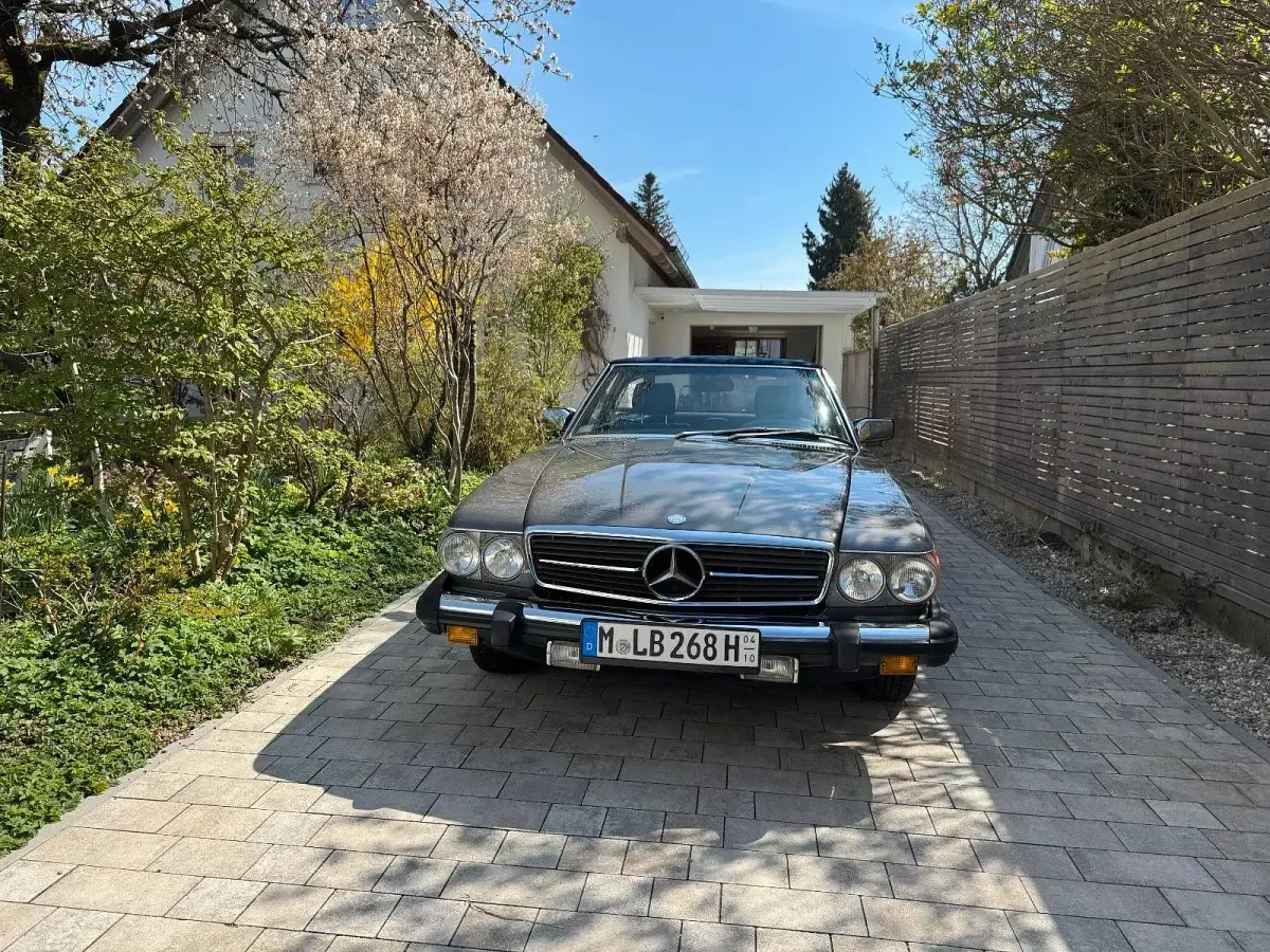 Gebraucht Mercedes SL380 204 PS (150 kW) 1984 Grau Cabrio