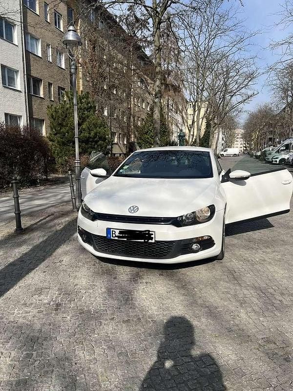 Gebraucht VW Scirocco 160 PS (117 kW) 2010 Weiß Coupé