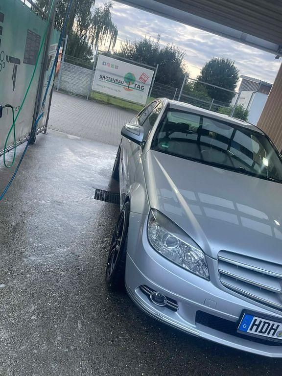 Gebraucht Mercedes C230 Avantgarde 204 PS (150 kW) 2008 Silber Limousine