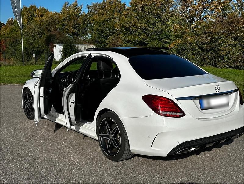 Gebraucht Mercedes C250 AMG line 211 PS (155 kW) 2016 Weiß Limousine