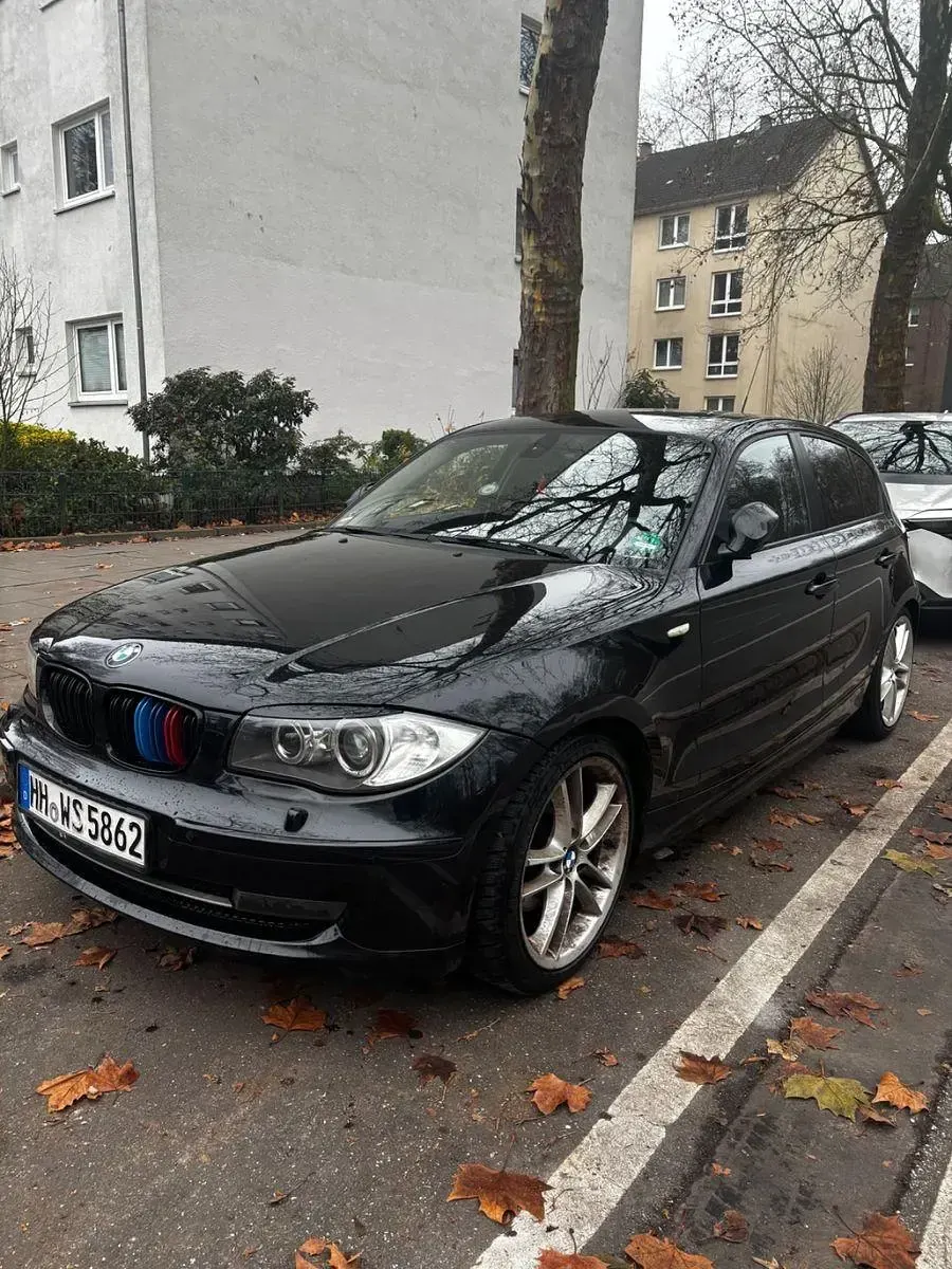 Gebraucht BMW 120 184 PS (135 kW) 2007 Schwarz Kleinwagen