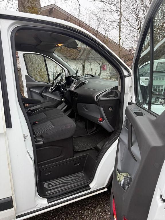 Gebraucht Ford Transit Custom 131 PS (96 kW) 2017 Weiß Van / Kleinbus