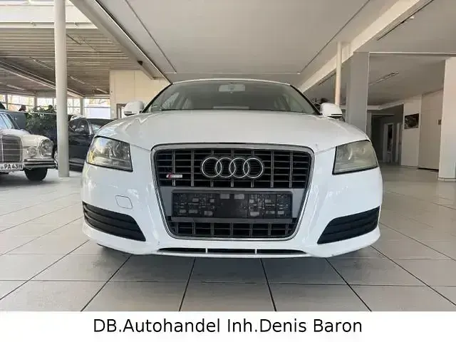 Gebraucht Audi A3 Attraction 159 PS (116 kW) 2009 Weiß Kleinwagen