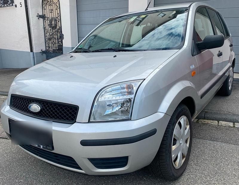 Silber Gebraucht 2003 Ford Fusion Limousine | 1.499 € (Fairer Preis) - Bild 1/4
