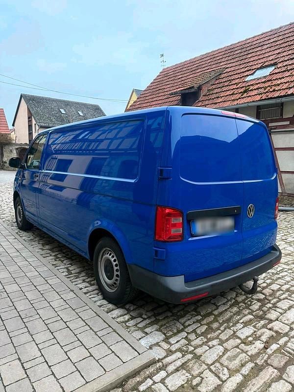 Gebraucht VW Transporter 150 PS (110 kW) 2018 Blau Van