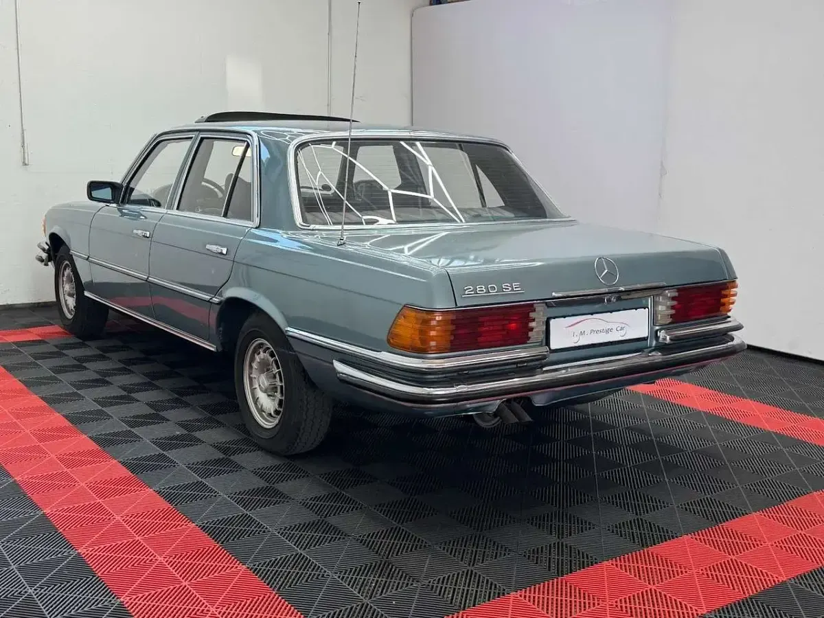 Gebraucht Mercedes S280 177 PS (130 kW) 1977 Grau blau metallic Limousine