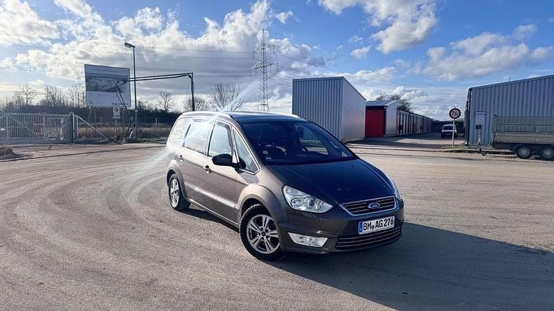 Gebraucht Ford Galaxy Titanium 200 PS (147 kW) 2014 Grau Van / Kleinbus