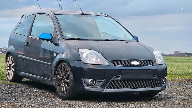Gebraucht Ford Fiesta ST 150 PS (110 kW) 2005 Schwarz Kleinwagen