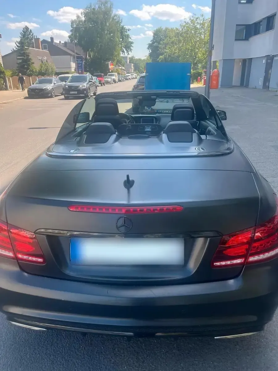 Gebraucht Mercedes E500 AMG 408 PS (300 kW) 2014 Schwarz Cabrio