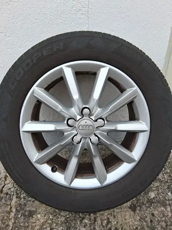 Gebraucht Audi Q3 Sport 140 PS (102 kW) 2015 Blau SUV