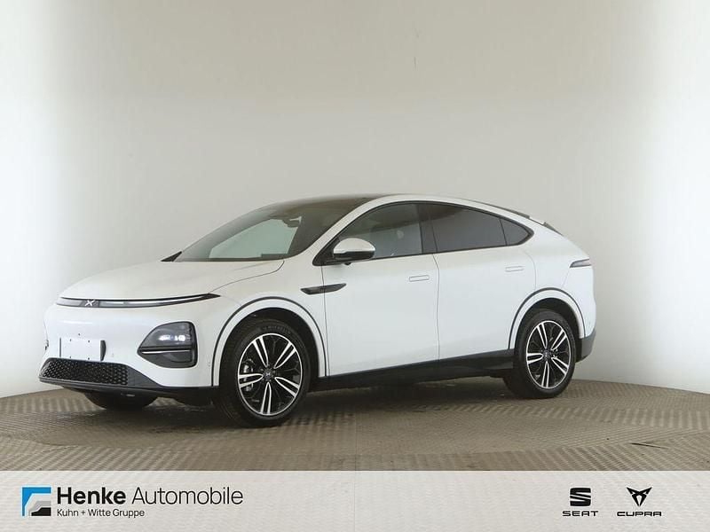 Weiß Neu 2025 XPENG G6 RWD Long Range SUV | 47.600 € (Superpreis) - Bild 1/3