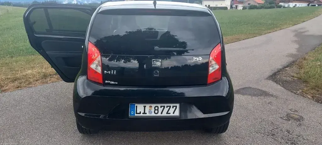 Gebraucht Seat Mii Chic 75 PS (55 kW) 2018 Schwarz Kleinwagen