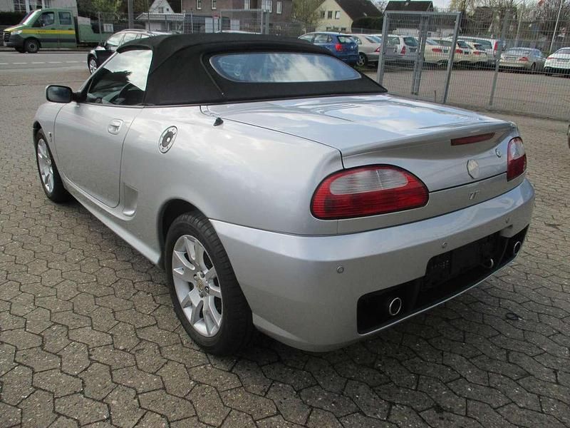Gebraucht MG TF 136 PS (100 kW) 2006 Silber Cabrio