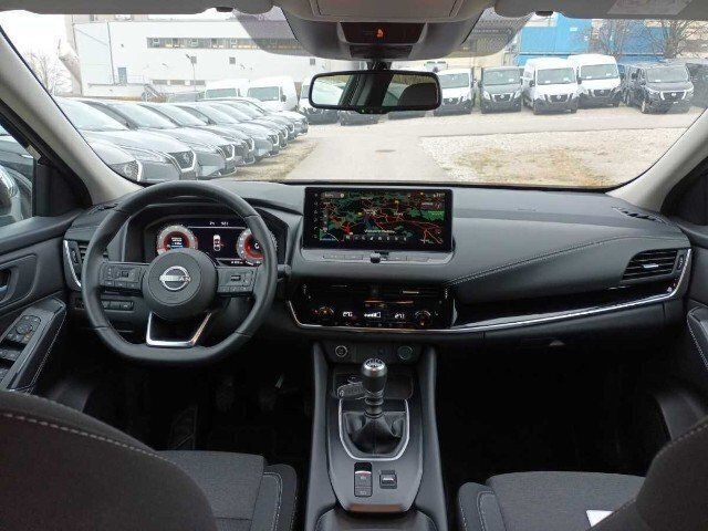 Gebraucht Nissan Qashqai N-Connecta 140 PS (102 kW) 2022 Schwarz metallic SUV