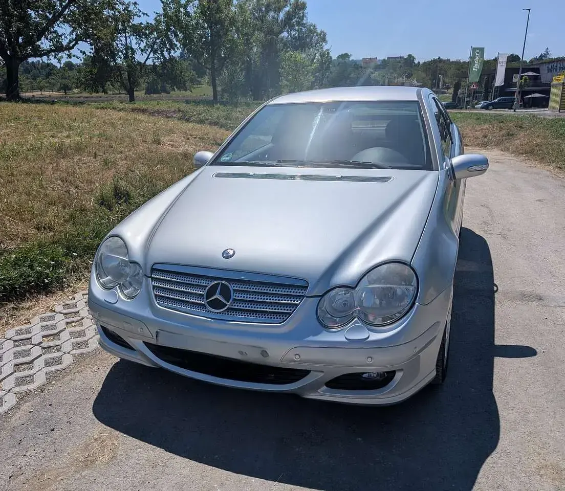Gebraucht Mercedes C230 204 PS (150 kW) 2007 Grau Coupé