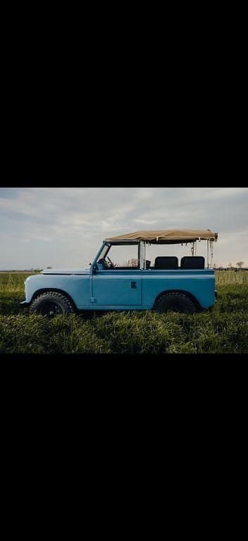 Gebraucht Land Rover 3 61 PS (44 kW) 1985 Blau SUV