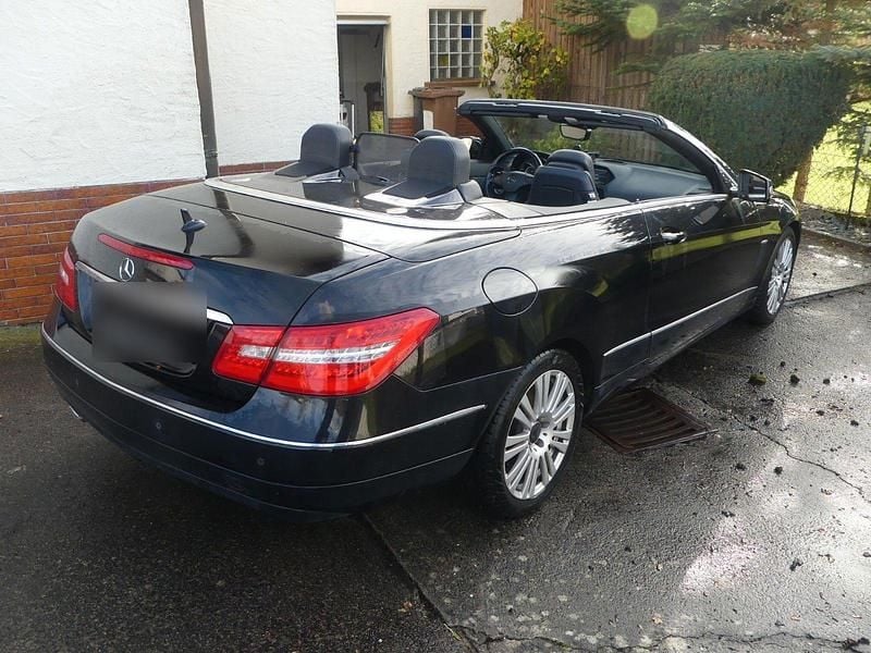 Brugt Mercedes E220 170 HK (125 kW) 2011 Sort Cabriolet