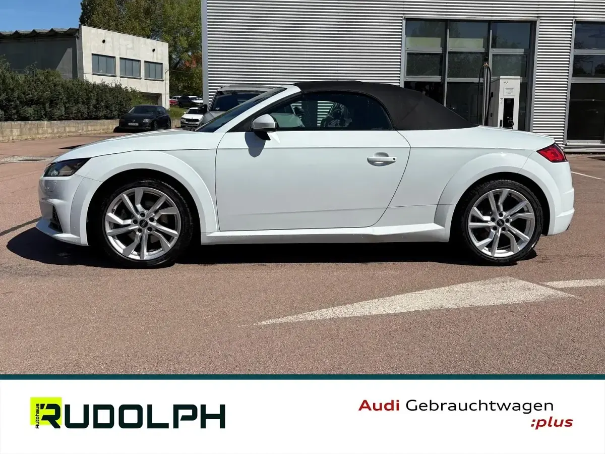 Gebraucht Audi TT Roadster Sport 197 PS (144 kW) 2022 Weiß Cabrio
