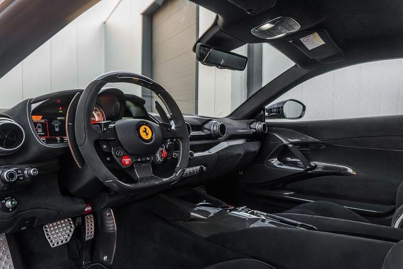 Gebraucht Ferrari 812 829 PS (609 kW) 2022 Schwarz