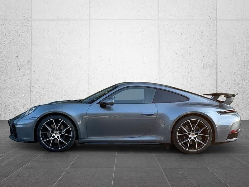 Gebraucht Porsche 911 Carrera 394 PS (289 kW) 2025 Vanadiumgraumetallic Coupé
